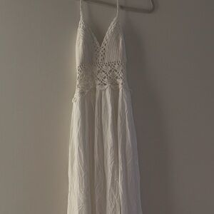 Chic Crochet Lace Maxi Dress